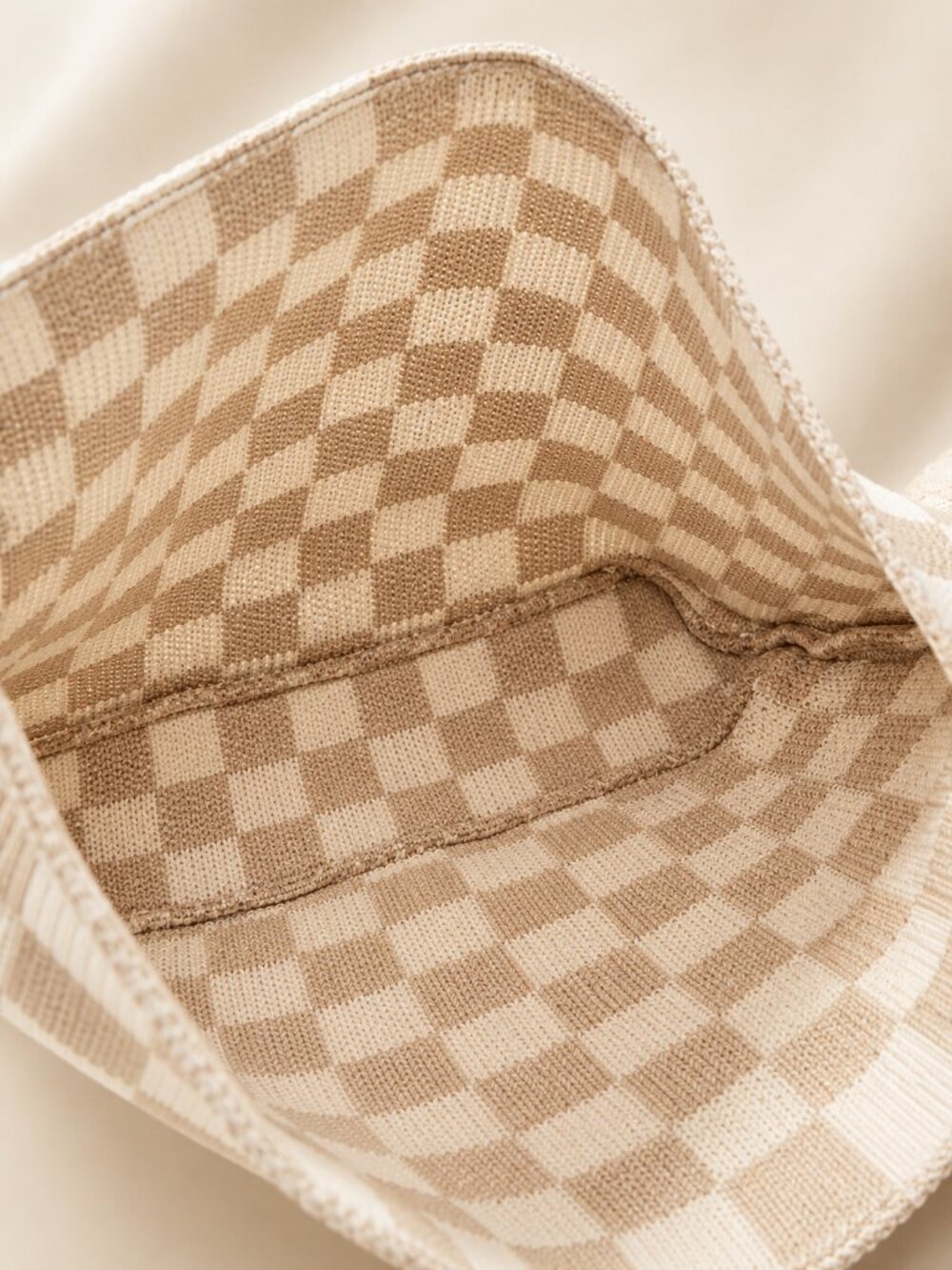 NEW Kopari Limited Edition Checkered Knit Tote Cream Tan Resort Shoulder Bag - Picture 9 of 10